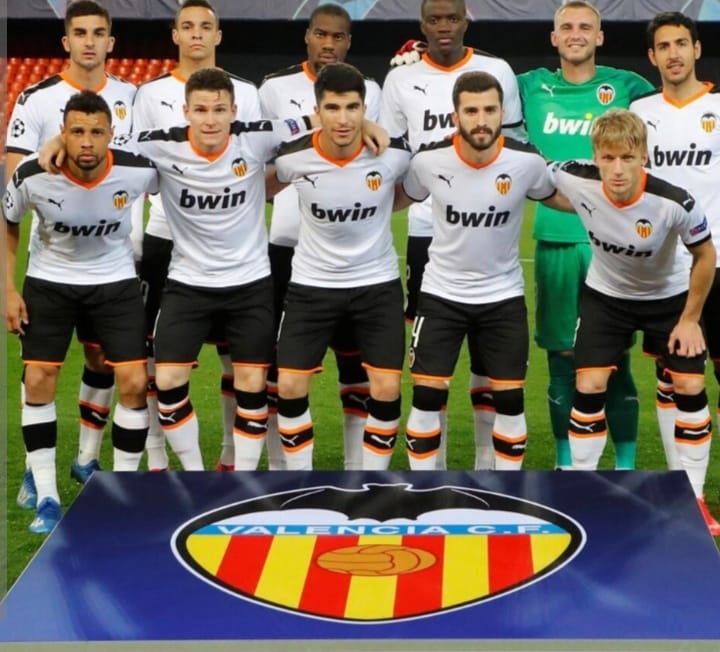 1a909b01 6299 4c0b 893a 9b6b213e886c