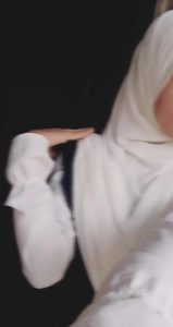 الكاتبة خديجة عماد تلفت الأنظار على مجلة الرجوة الأدبية.