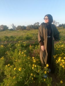 دلال بنغزي: صوتٌ تونسيٌّ يسعى لصناعة أثر حقيقي في الإعلام العربي