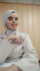 خولة زويد: التعليق الصوتي فنّ يصنع الأثر والإعلام الحديث منح الجمهور مساحة للتعبير